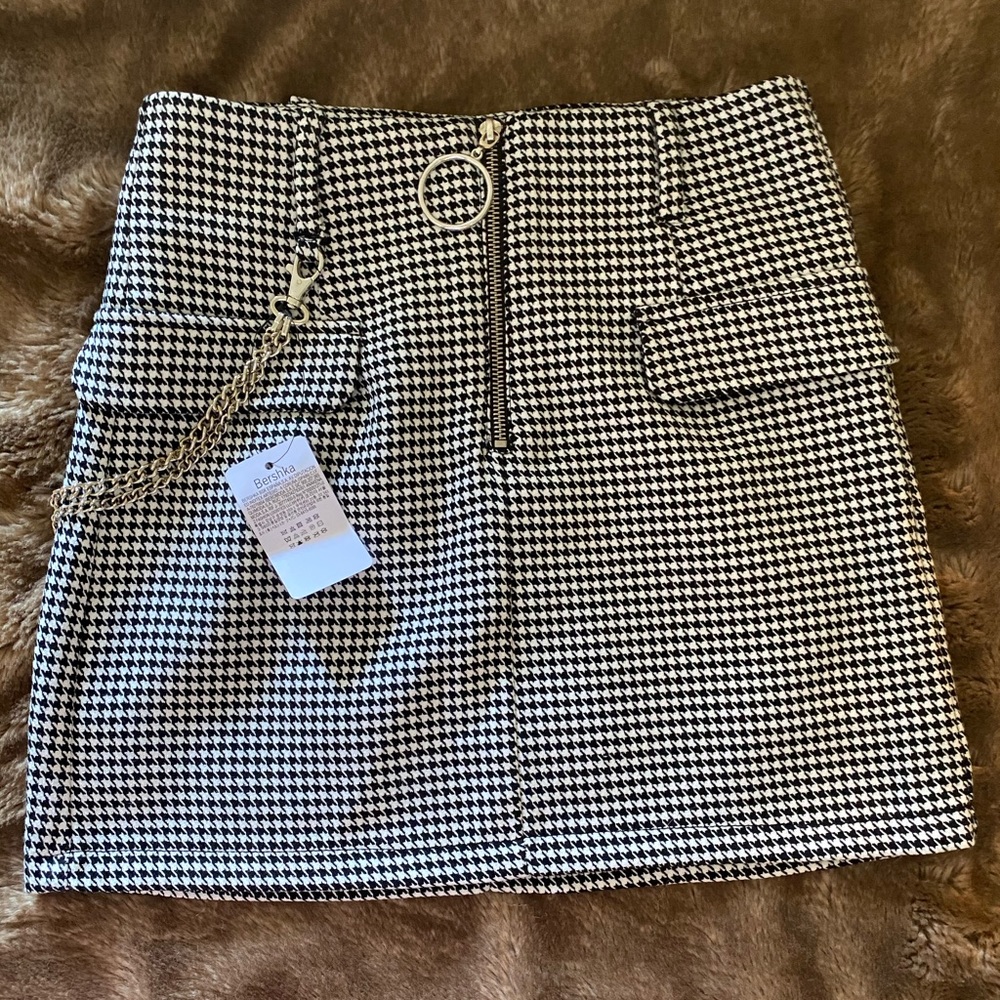 Black & White Plaid Skirt